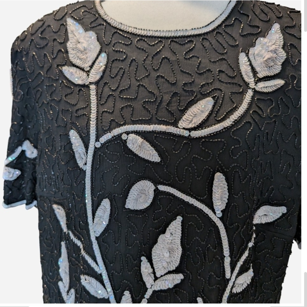 Pre-owned   Vintage Stenay Black and Silver Embroidered Blouse.100%Silk - Picture 3 of 9